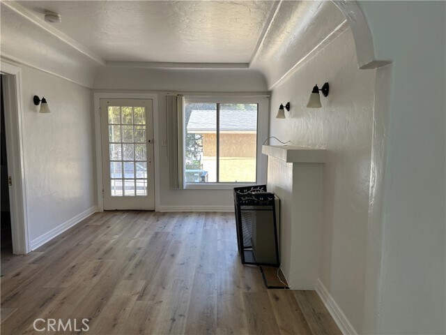 Foto del edificio - 529 W 22nd St