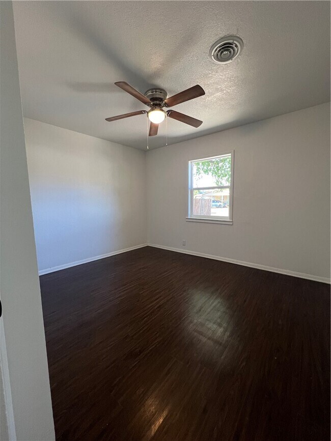 Foto del edificio - 737 N 12th St