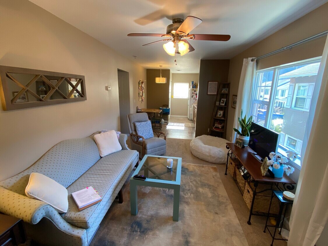 109 Sunflower Aly, Pikeville, KY 41501 Apartments in Pikeville, KY