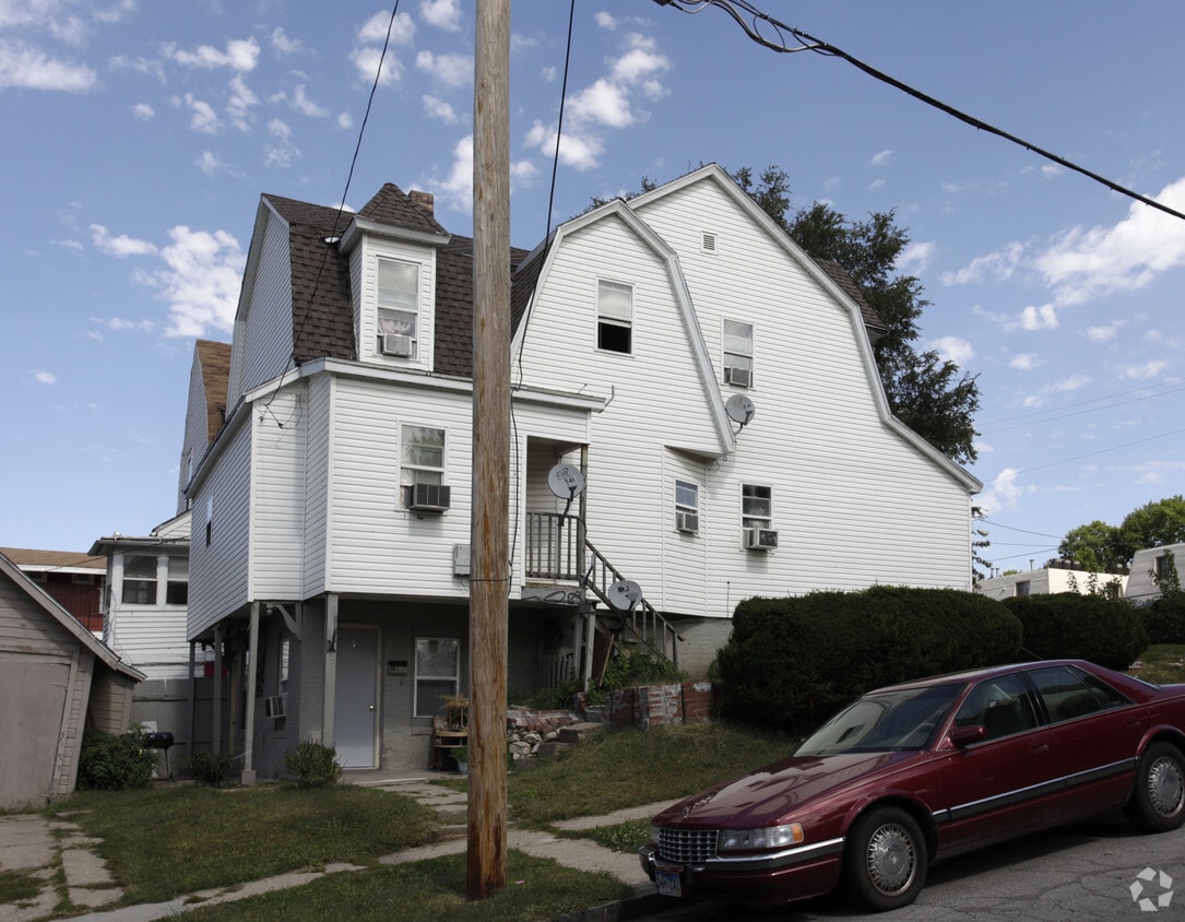 Building Photo - 546 S 30th St