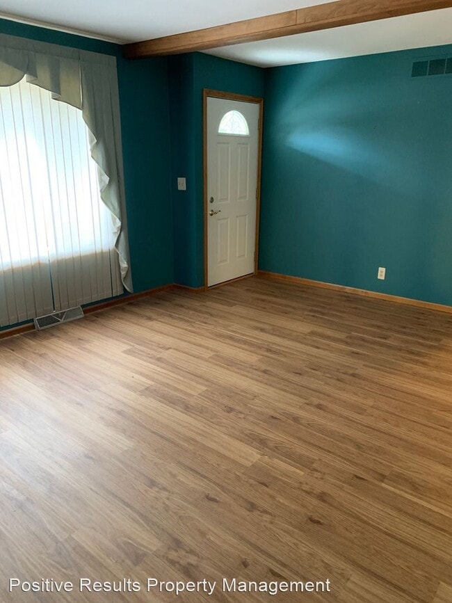 Building Photo - 3 br, 1 bath House - 867 Cactus Ct