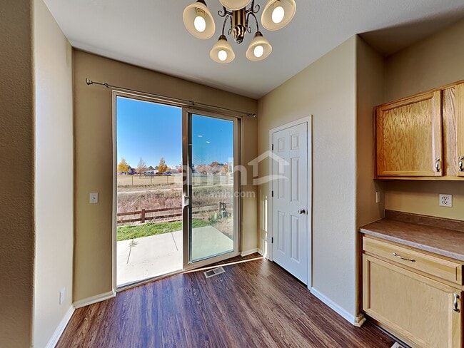 Building Photo - 5525 Kittredge St