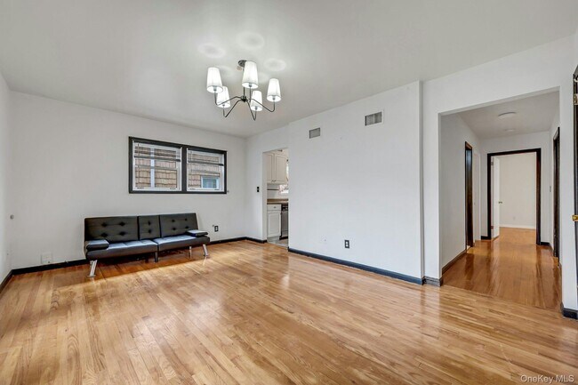 Foto del edificio - 417 City Island Ave