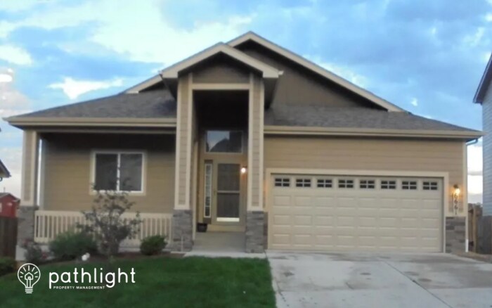 Primary Photo - 6661 Donahue Drive, Colorado Springs, CO, ...