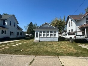 Building Photo - 2023 N Erie St