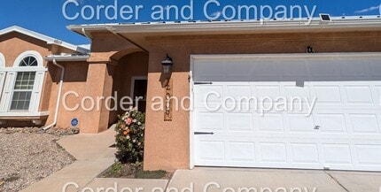 Building Photo - 4009 Foxwood Trail SE