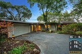 Primary Photo - 4444 Redwood Rd