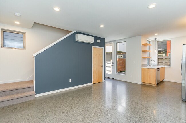 Foto del edificio - 426 26th Ave S