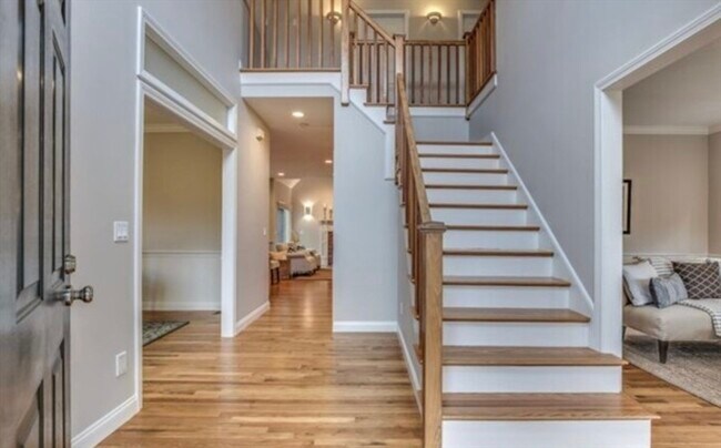 Building Photo - 48 Homsy Ln