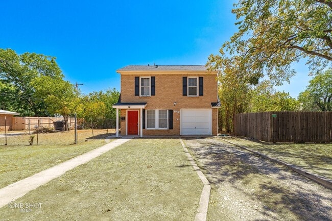 Building Photo - 1725 Avenue D