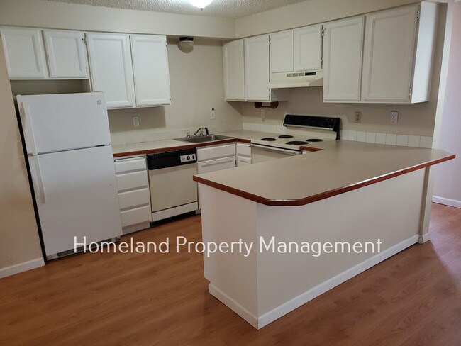 Foto del edificio - 1 Bedroom Apartment in North Spokane