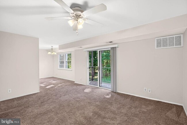 Building Photo - 107 Donzen Dr