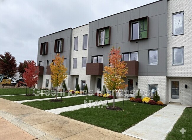 Foto del edificio - 840 SE 8th St