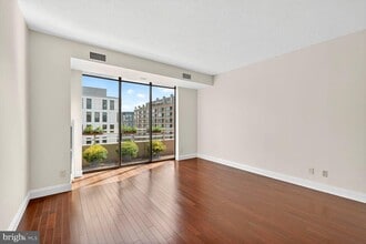 Building Photo - 1200-1200 23rd St NW