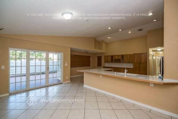 Building Photo - 14915 SW 139th Pl