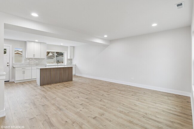Foto del edificio - 1312 E Northwest Hwy
