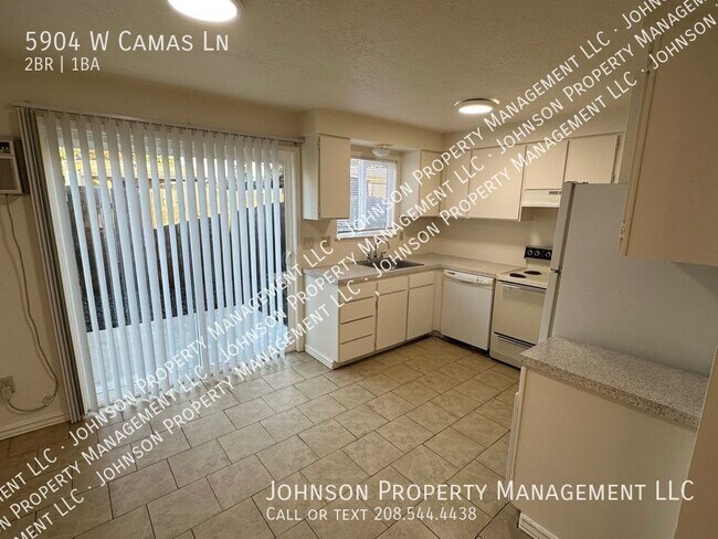 Building Photo - Camas Lane Apartments offer affordability ...