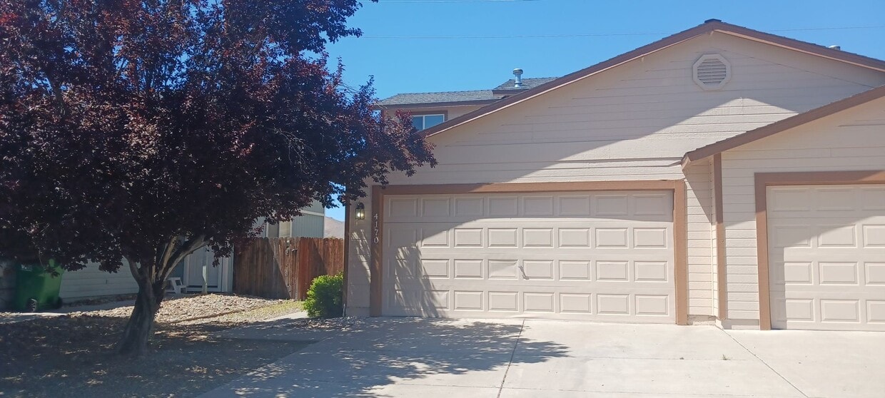 Primary Photo - Duplex with Two Car Garage