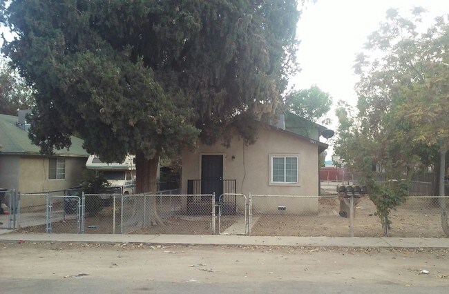 Foto del edificio - 1009 Quincy St