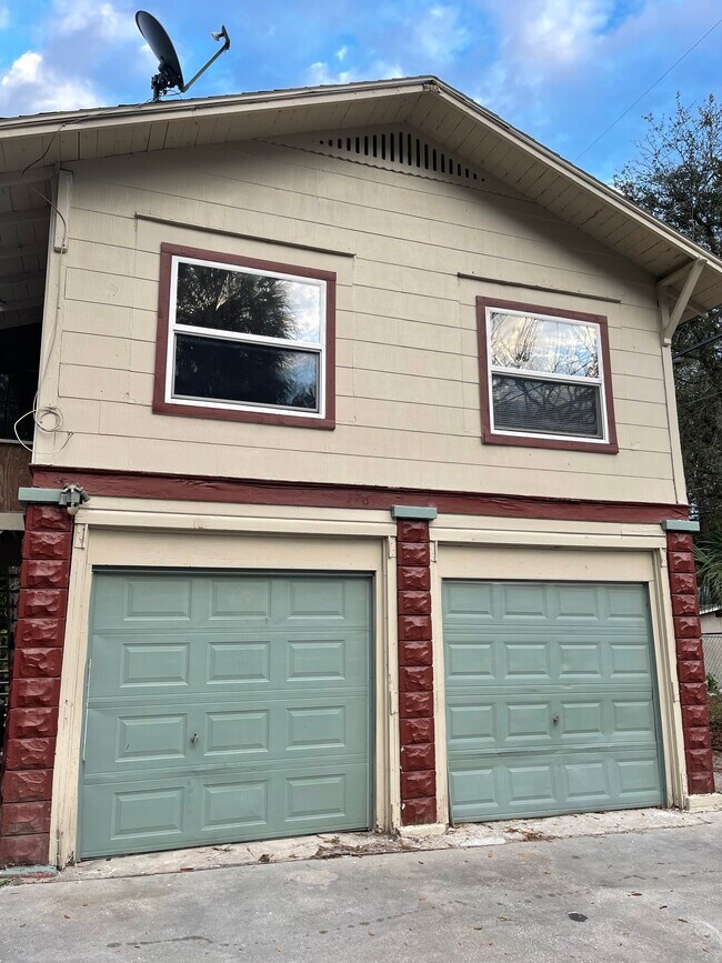 Foto del edificio - 776 14th Ave S