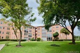 Primary Photo - 2841 Somerset Dr