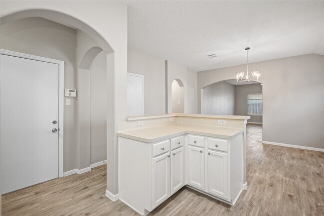 Foto del edificio - 10818 Elgar Ln