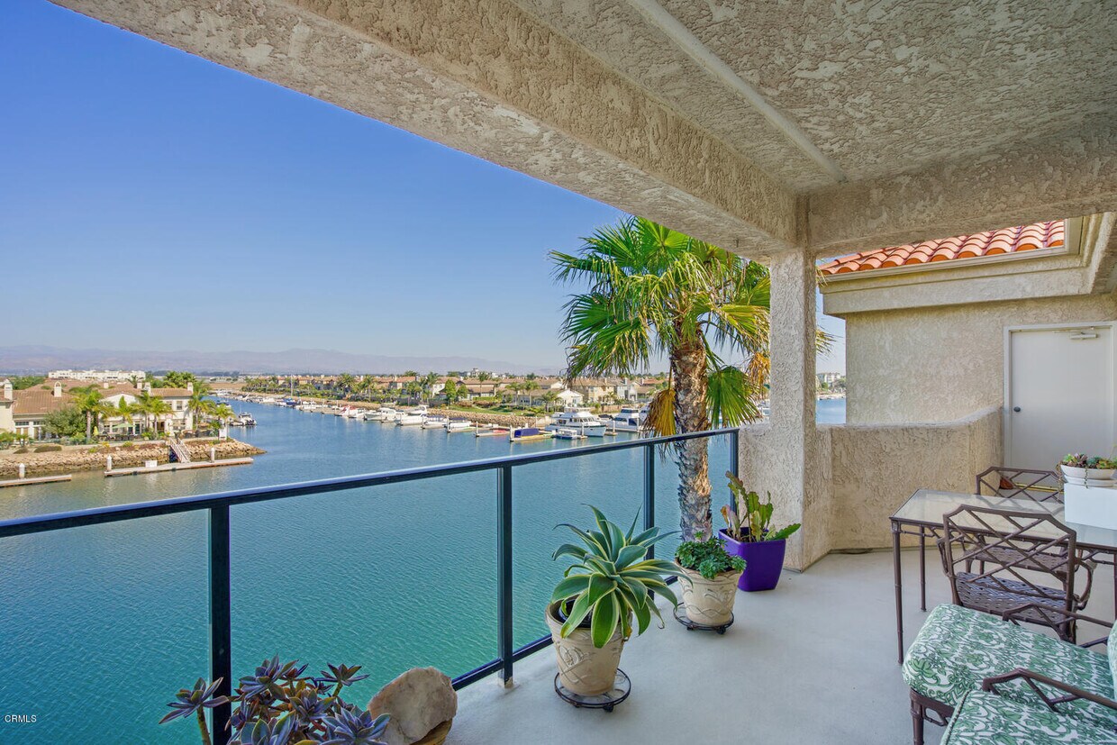 Foto principal - 1728 Emerald Isle Way