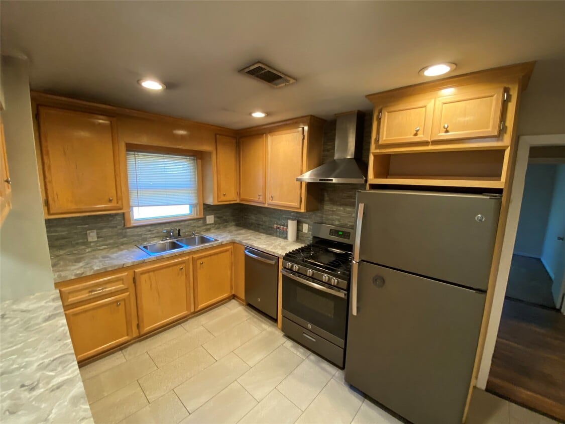 Foto principal - 1311 Elton St