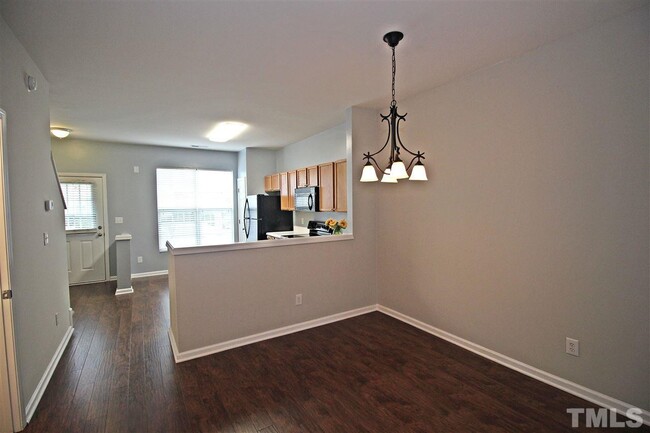 Building Photo - 1748 Sorrell Brook Way