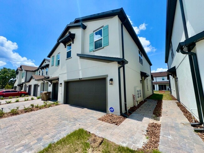 Photo - 4570 Small Creek Rd Townhome