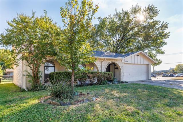 Building Photo - 204 E Grubb Dr