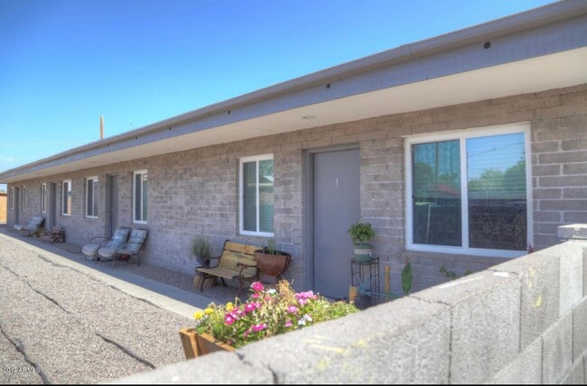 Building Photo - 2212 N 18th St