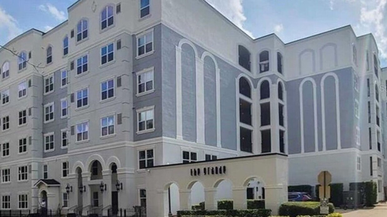 Foto principal - The Grande Downtown - Beautiful 1 bedroom ...