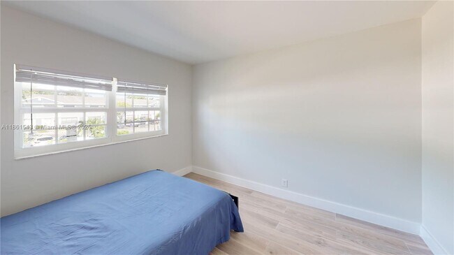 Foto del edificio - 1825 SW 81st Terrace
