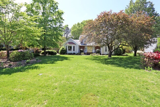 Building Photo - 109 Windforest Lane Yorktown VA 23692