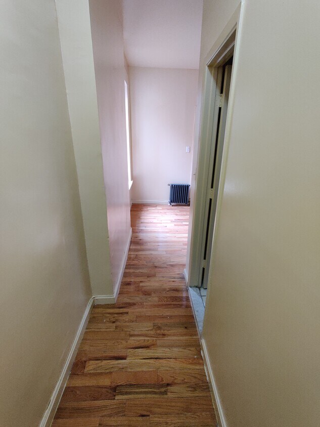 622 E 187th St Unit 4A, The Bronx, NY 10458 Condo for Rent in The