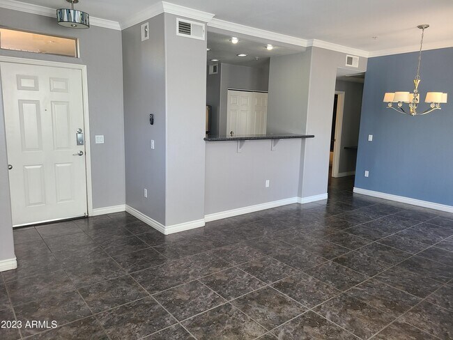 Building Photo - 20100 N 78th Pl