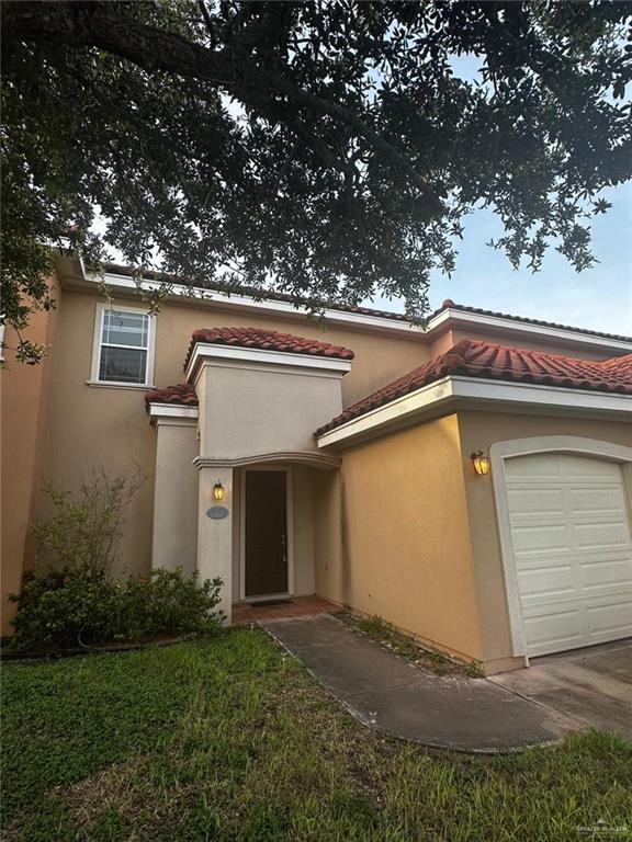 Primary Photo - 3443 S Midtown Cir St