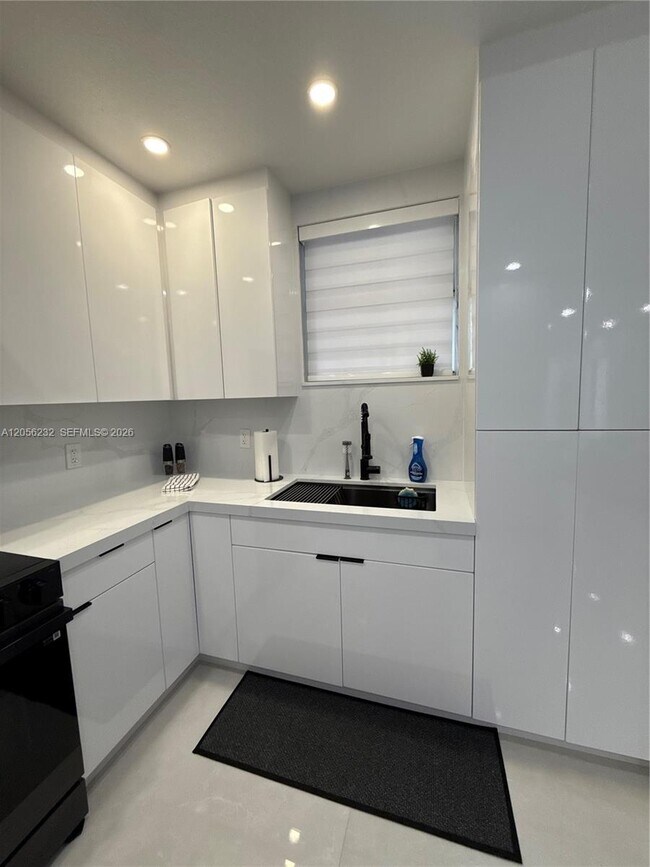 Foto del edificio - 8037 W 36th Ave
