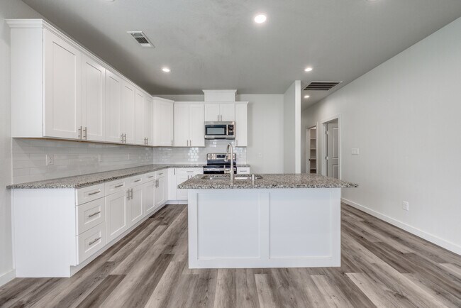 Foto del edificio - 924 W Collins St