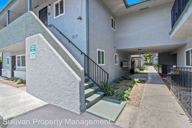 Building Photo - 11037 Ferina St