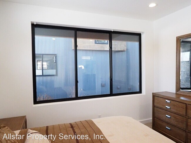 Building Photo - 2 br, 2 bath House - 661 CD Olena Drive