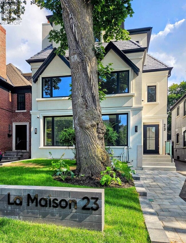 Photo du bâtiment - 23 Coulson Ave