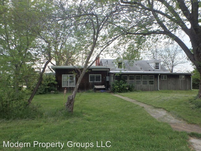 Building Photo - 4 br, 2 bath House - 5008 Paris Rd