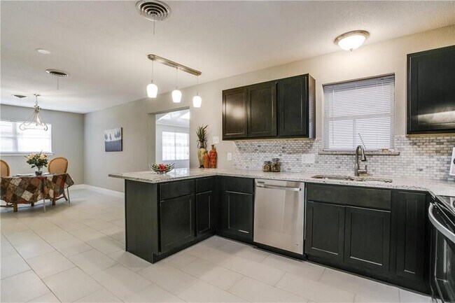 Foto del edificio - 408 Bob St