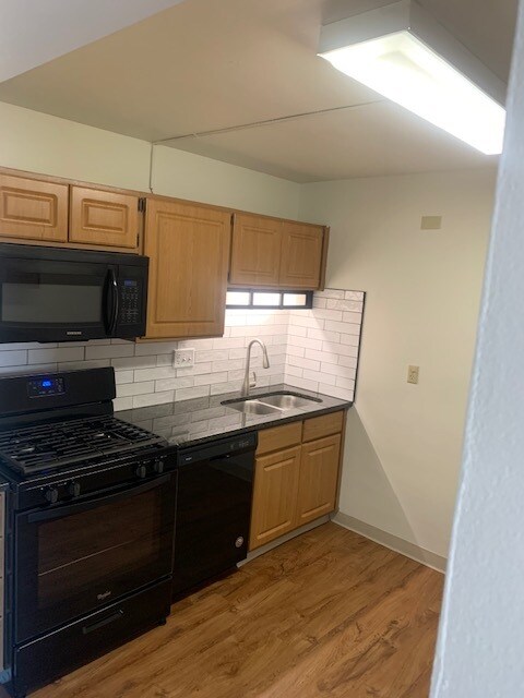 Foto del edificio - The Highland Square