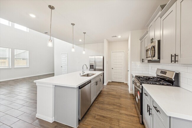 Building Photo - 21610 Cypress Maple Dr