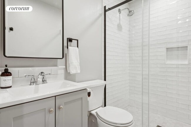 Building Photo - 232 Norris Ln