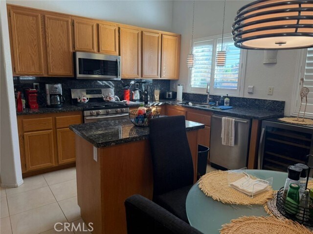 Foto del edificio - 37677 Emerson Dr