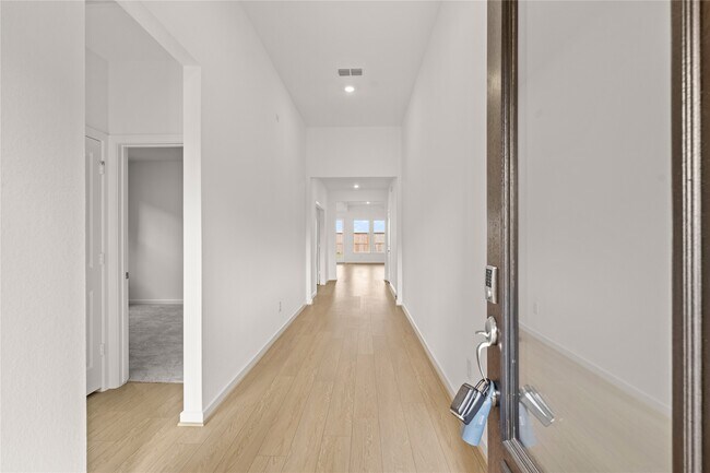 Foto del edificio - 21918 Wycombe Ter Wy